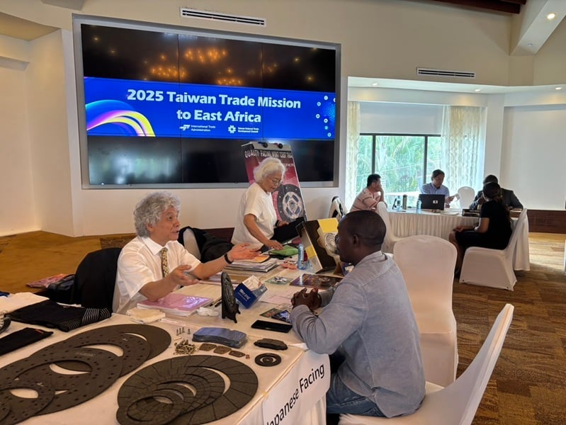 2-3-3-9.北部、東部、南部非洲貿易訪問團